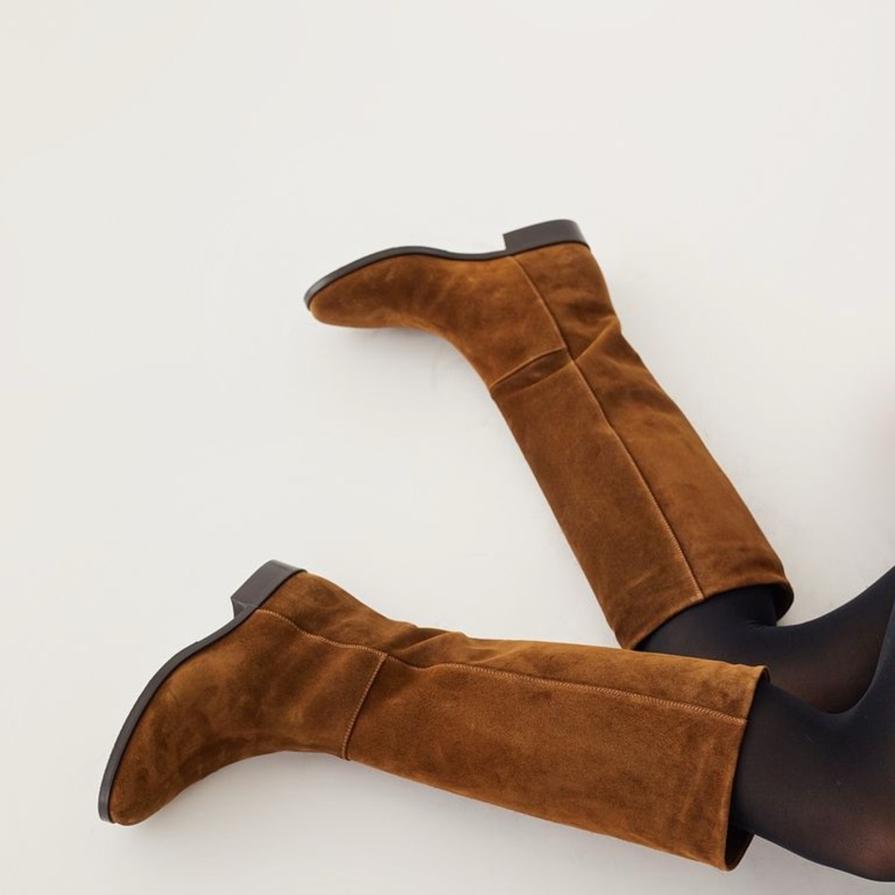 Aquatalia Brown Suede Boot